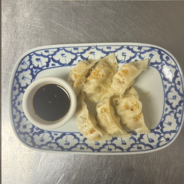 Japanese Dumpling (6 Pieces).